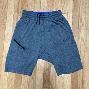 Nike Dri-Fit Basketball Shorts - Medium